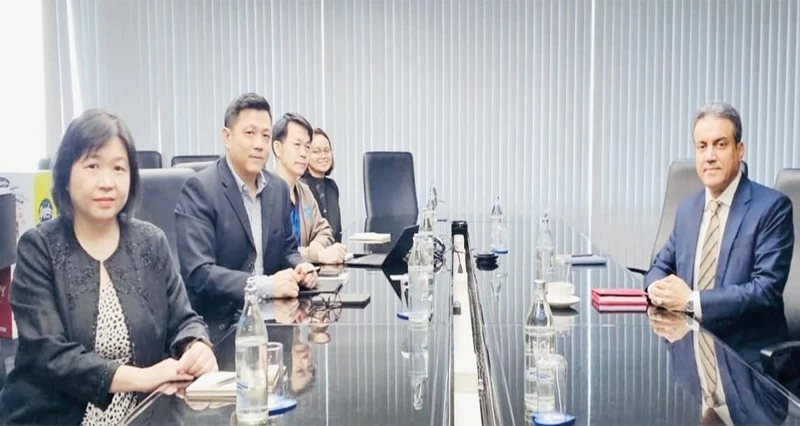 سلطنة عمان وتايلاند تبحثان تعزيز التعاون فـي مجال صناعة المأكولات البحرية