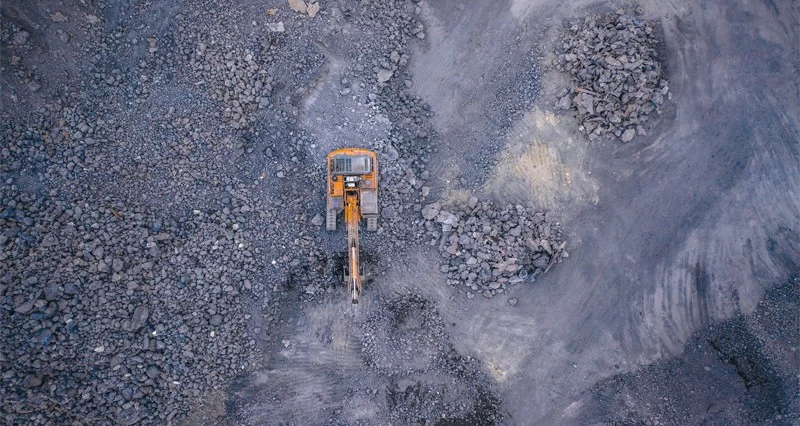 إنتاج خام الكروم في سلطنة عُمان يتجاوز 353 ألف طنٍّ خلال عام 2025