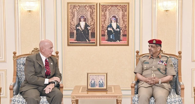 مناقشة الموضوعات الأكاديمية مع أميركا