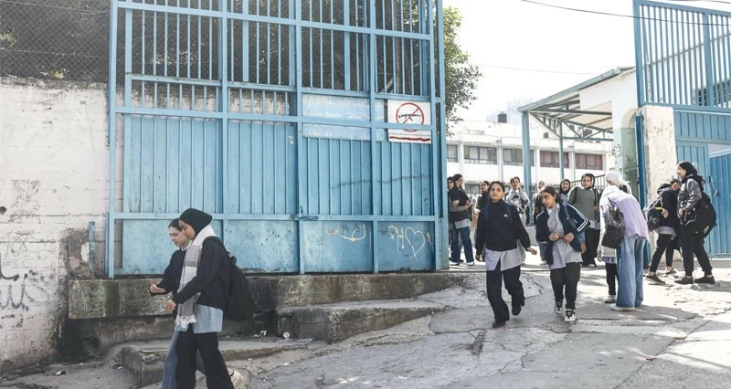 شهداء ومصابون وتوغل لدبابات الاحتلال وسط وجنوب غزة .. واقتحامات بالضفة