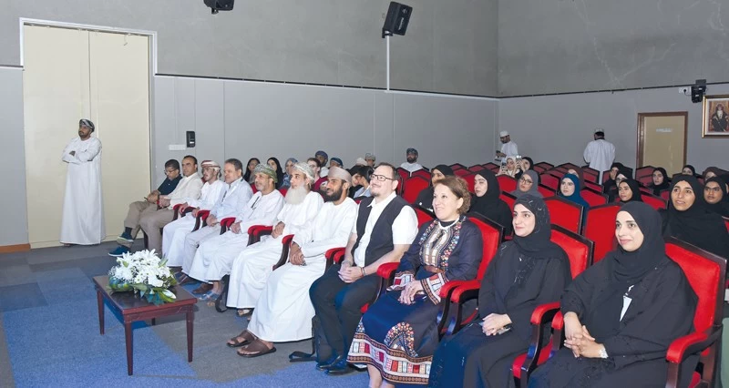 بدء فعاليات المؤتمر الطلابي الـ14 للغة واللسانيات والأدب والترجمة