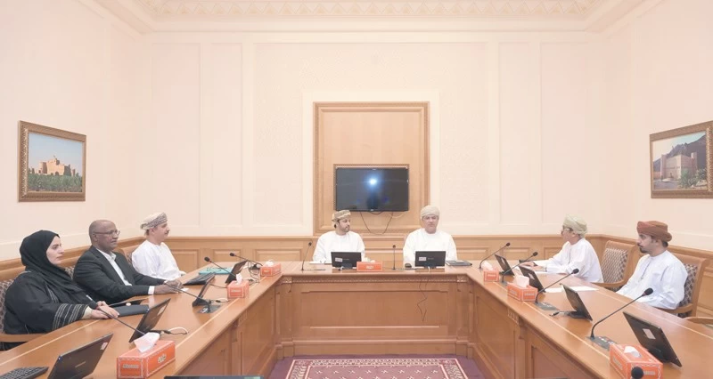 مناقشة &laquo;إطار تطوير منظومة إدارة الأداء الحكومي&raquo;