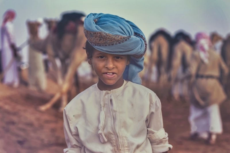 المصور سالم الراشدي: الصورة الناجحة تسهم في بناء جسور التعاطف بين الناس