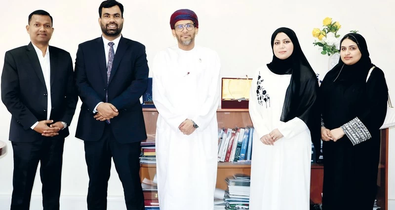 &laquo;أفيسين&raquo; تجري مقابلات جامعية للصيادلة لتمكين الكفاءات العمانية