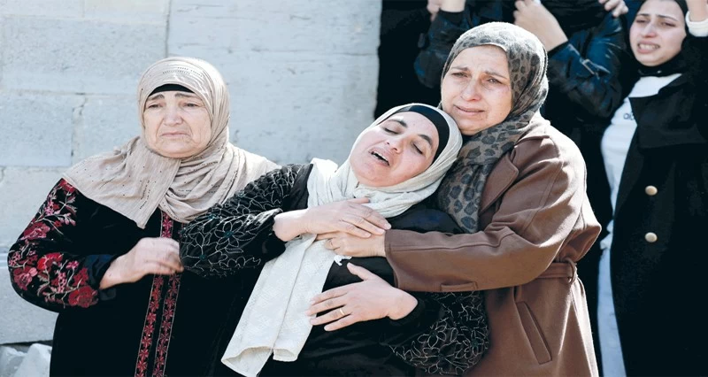 غارات وقصف &laquo;إسرائيلي&raquo; على غزة .. وتحذير من توسيع نطاق الخط الأصفر