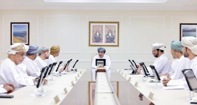 &laquo;بلدي مسندم&raquo; يناقش تعزيز الخدمات والبنية الأساسية