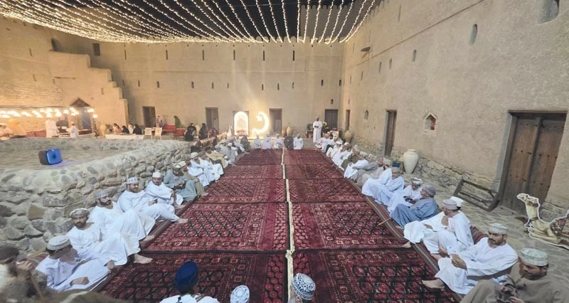 تواصل المحاضرات الدينية والصحية والقانونية فـي الولايات