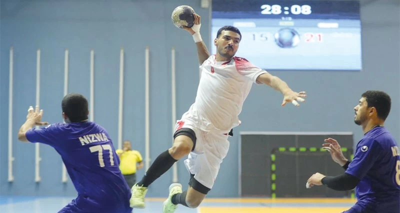 نادي عمان يواصل الانتصارات ويعزز صدارته ومسقط يتفوق على السيب فـي مواجهة مثيرة