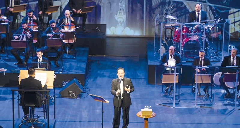 محمد ثروت يفتتح أولى أمسيات الإنشاد والمديح فـي دار الأوبرا السلطانية مسقط