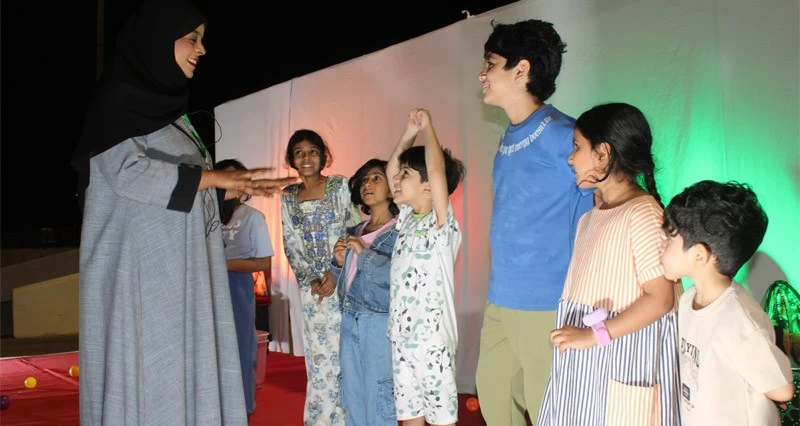 مسابقات ثقافية ودينية ضمن فعاليات الخيمة الرمضانية فـي العامرات