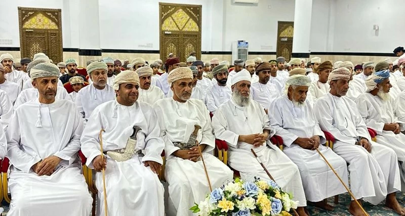 تكريم حفظة القرآن الكريم فـي بهلاء والمصنعة