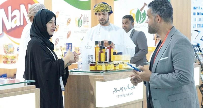 مبيعات العسل فـي جنوب الباطنة تتجاوز 186.5 ألف ريال العام الماضي