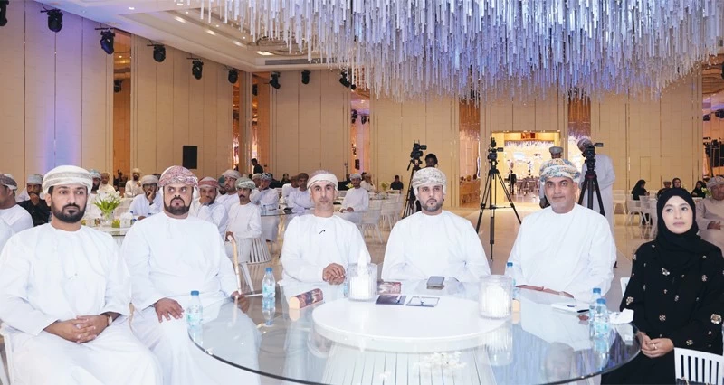 أمسية تستعرض التحديات التمويلية وسبل رفع وعي رواد الأعمال والمستثمرين بجنوب الباطنة