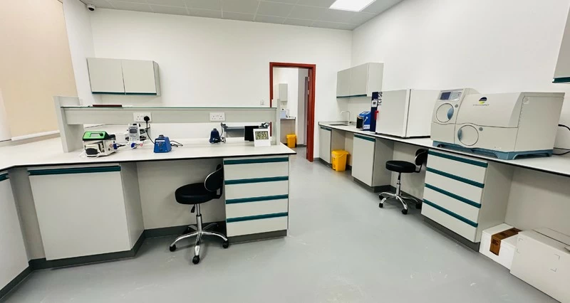 الانتهاء من أعمال مختبر رقابة الأغذية والمياه ببلدية الوسطى