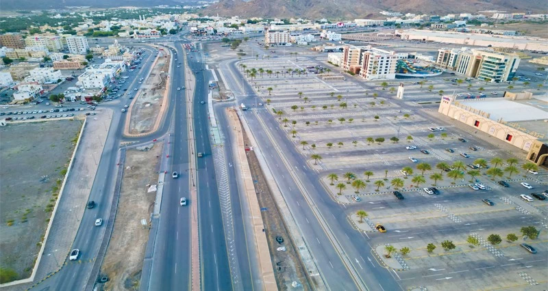 هلال الحجري: تطبيق نهج اللامركزية يسهم فـي رفع كفاءة الأداء الحكومي