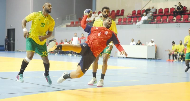 نادي عمان يلاقي اليوم نزوى والسيب يواجه مسقط فـي اختبار قبل المواجهة الفاصلة