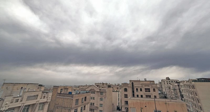 جلالة السلطان يؤكد على توحيد الجهود الإقليمية والدولية والعمل على الدفع نحو الحلول الدبلوماسية