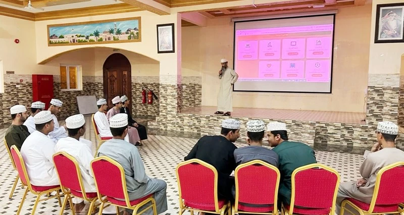 محاضرات وبرامج تعزز القيم الدينية والتربوية والاجتماعية فـي الولايات