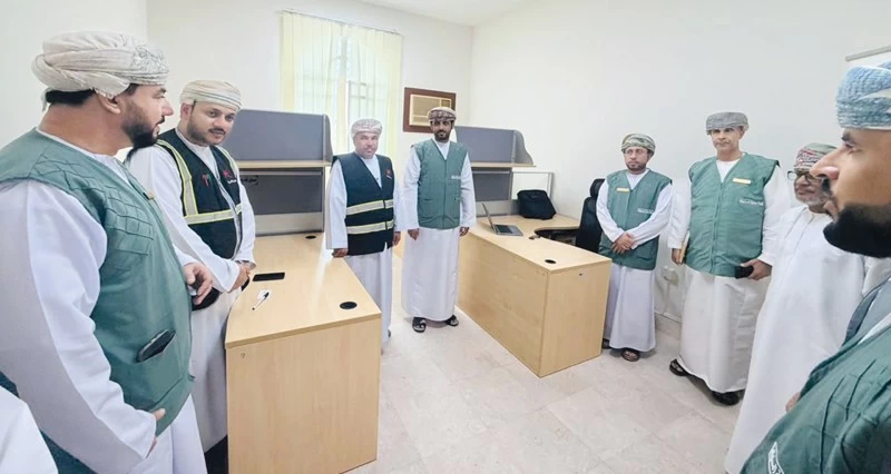 مكتب لمتابعة الأسعار بالسوق المركزي بصحار