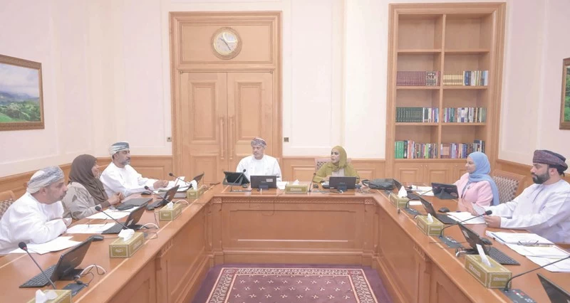 مناقشة التركيبة السكانية وأثرها على مستقبل التنمية