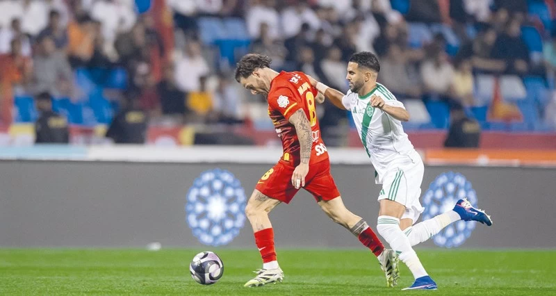 فـي الدوري السعودي: القادسية يوجه ضربة قاسية لطموحات الأهلي ويسقطه 3-2