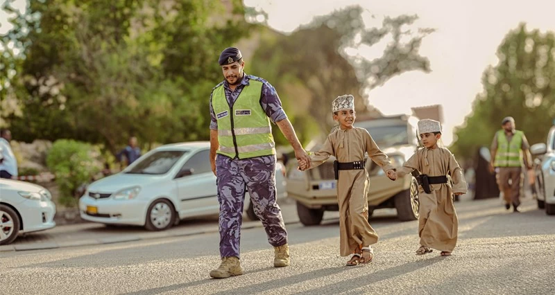 &laquo;الشرطة&raquo; تؤكد على ضرورة الالتزام بقواعد السلامة المرورية