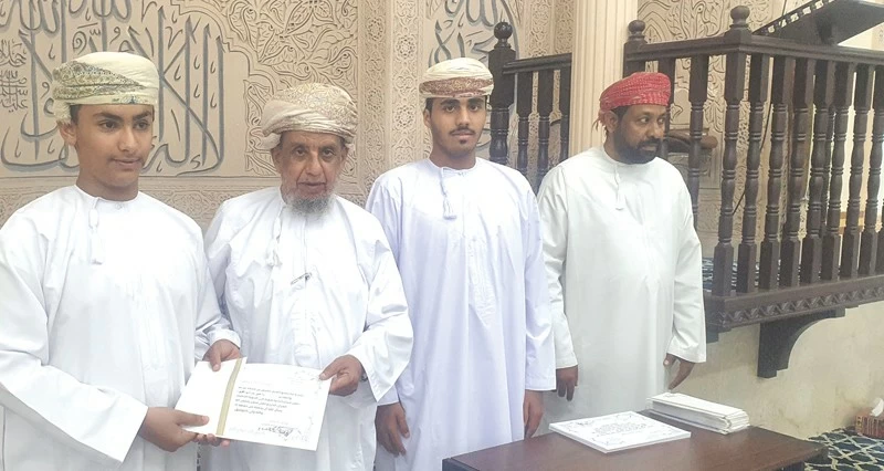 تكريم الفائزين فـي المسابقة الرمضانية القرآنية فـي عدد من الولايات