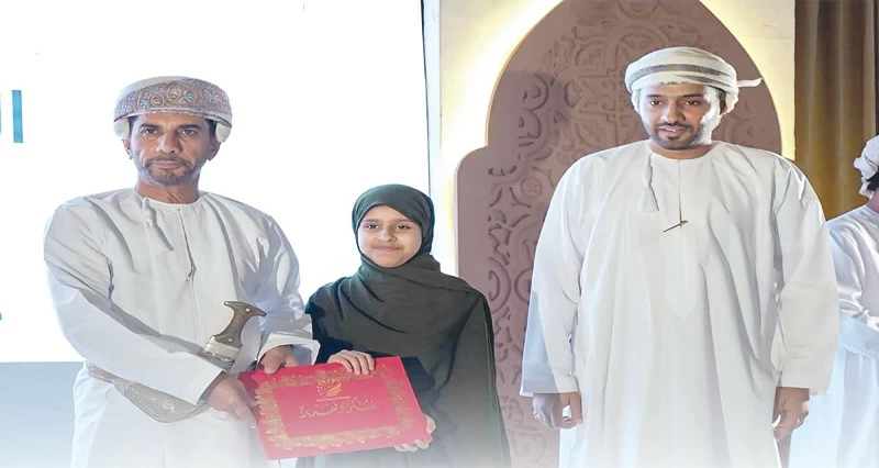 تكريم الفائزين فـي المسابقة الرمضانية القرآنية فـي عدد من الولايات