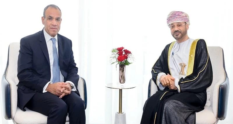 سلطنة عمان ومصر تستعرضان مستجدات التصعيد العسكري وتعزيز الحلول السياسية والدبلوماسية