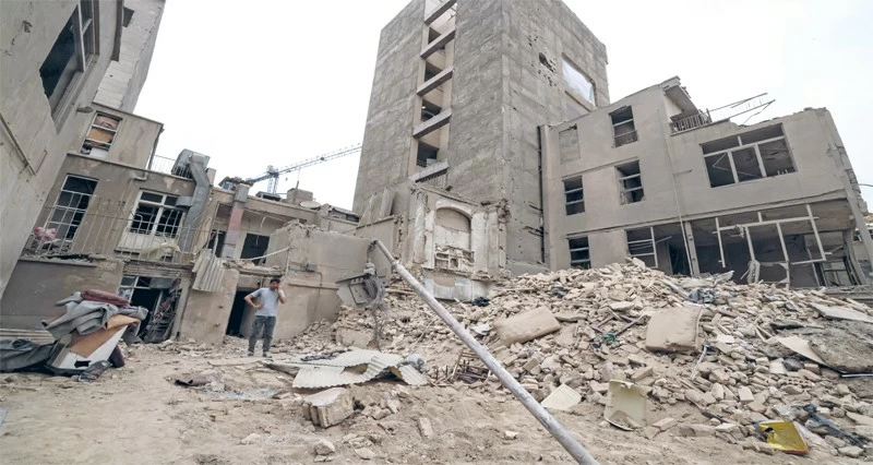 غارات أميركية &laquo;إسرائيلية&raquo; مكثفة على أنحاء إيران يقابلها رد بالصواريخ