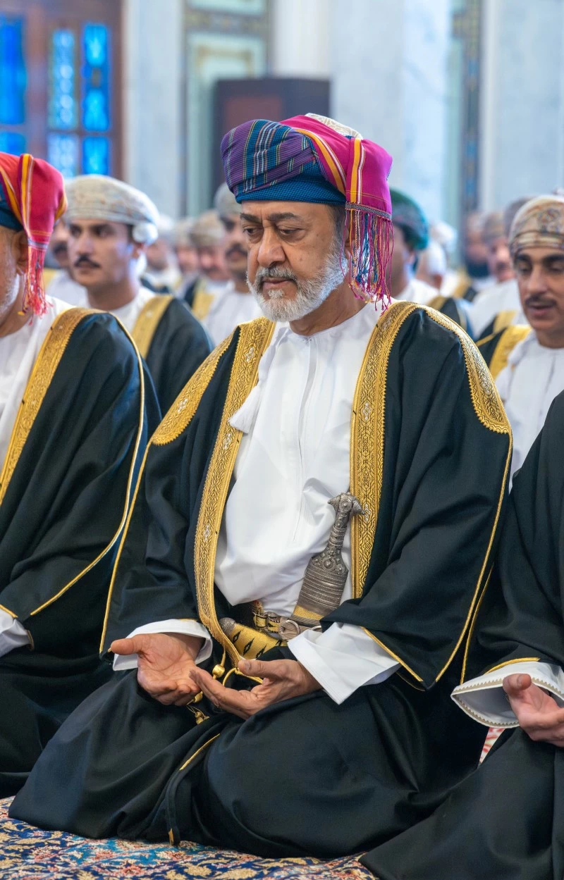 سلطنة عمان تحتفل بأول أيام عيد الفطر السعيد
