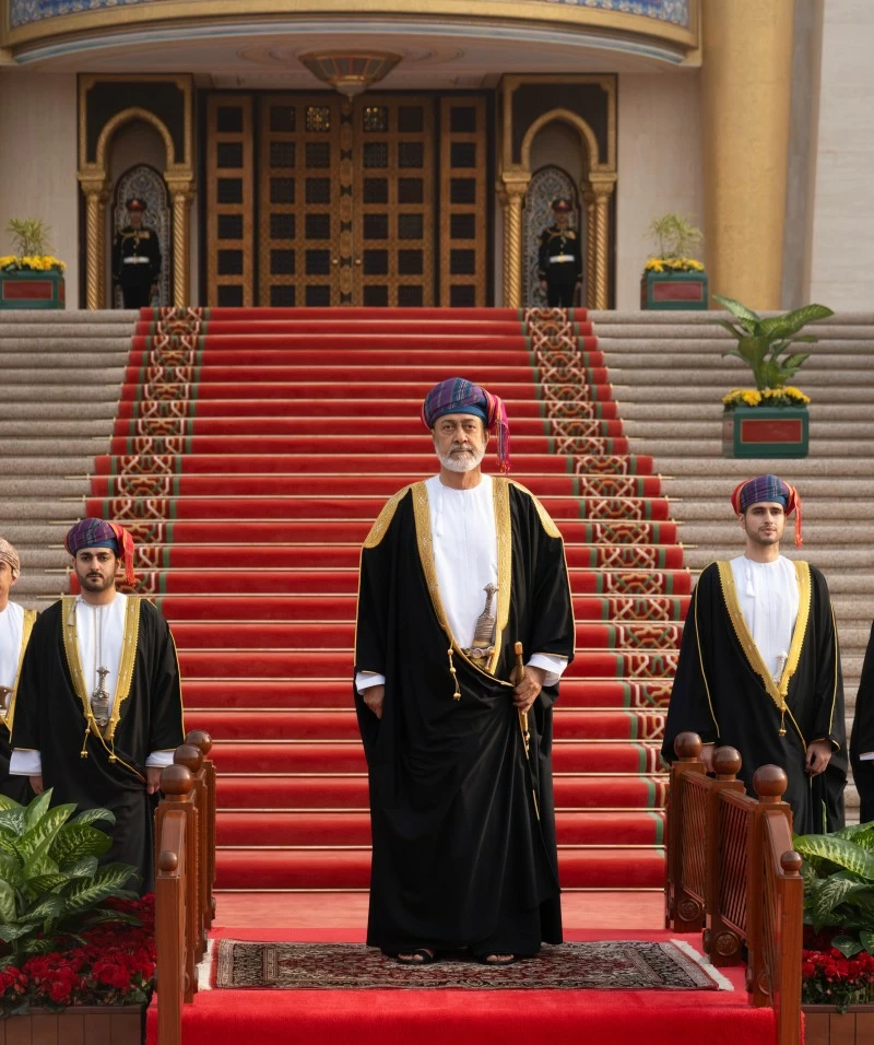 سلطنة عمان تحتفل بأول أيام عيد الفطر السعيد