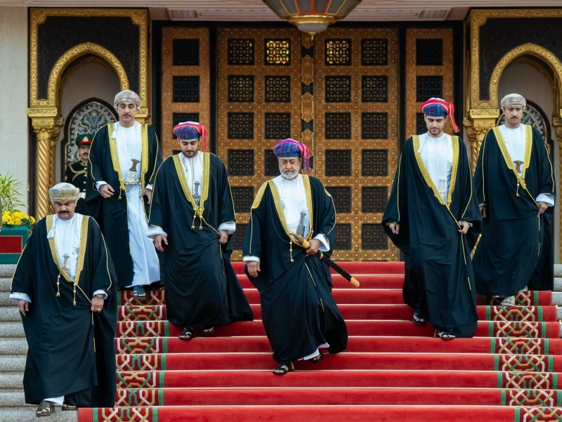 سلطنة عمان تحتفل بأول أيام عيد الفطر السعيد