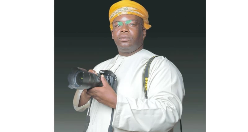 المصور موسى الحجري يوثق مظاهر عيد الفطر فـي عدد من ولايات سلطنة عمان