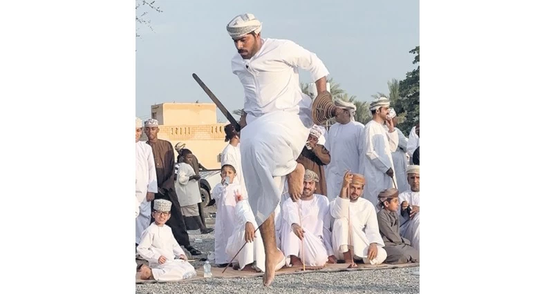 فن الرزحة .. أبرز الفنون الشعبية العمانية