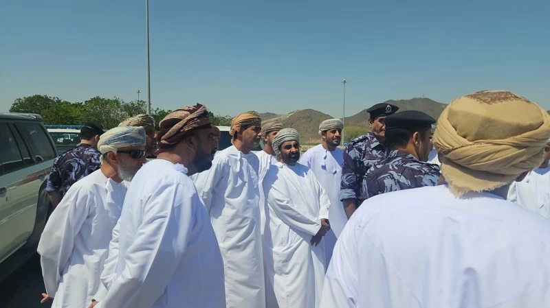 الاطلاع على الأضرار الأساسية جراء 'منخفض المسرات' في شناص