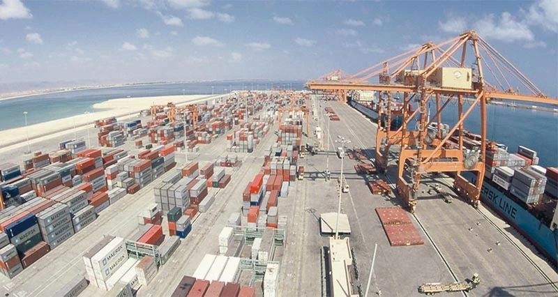 256 مليون ريال عماني .. فائض الميزان التجاري لسلطنة عمان بنهاية يناير 2026م