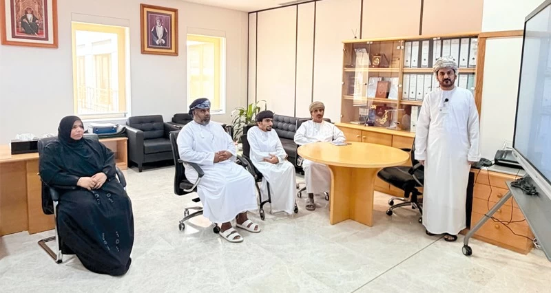 &laquo;وثائق&raquo; مسقط تطلع على تجربة &laquo;العمل&raquo; فـي إدارة الوثائق