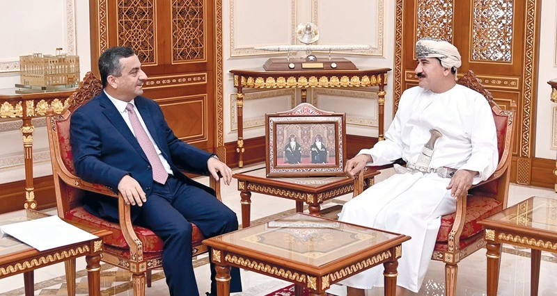 استعراض العلاقات الثنائية مع المملكة المتحدة.. وتعزيز مسارات التعاون مع سوريا