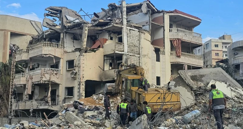 سلطنة عمان ترحب بإعلان وقف إطلاق النار بين إيران والولايات المتحدة وتؤكد على إنهاء الأزمة من جذورها