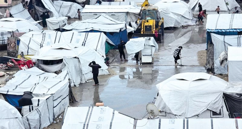 مزيد من الشهداء فـي غزة ..و&laquo;الأوبئة الصامتة&raquo; تهدد القطاع