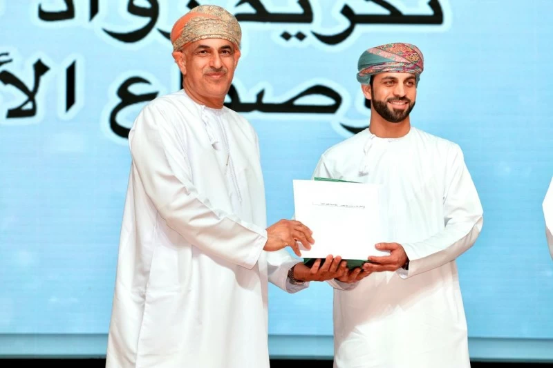 تكريم المدارس الخاصة والمعلمين بتعليمية شمال الباطنة