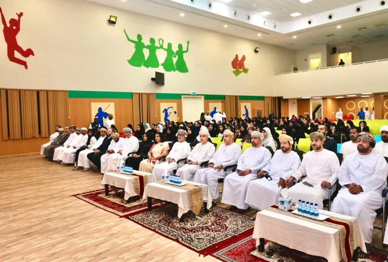 تكريم المدارس الخاصة والمعلمين بتعليمية شمال الباطنة