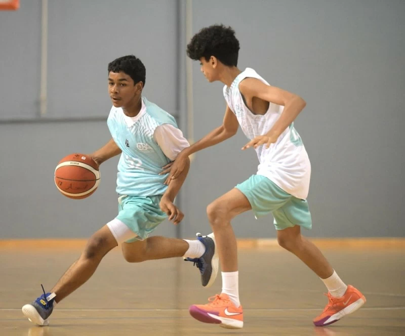 الاتحاد العُماني لكرة السلة يدشّن دوري مراكز إعداد الرياضيين