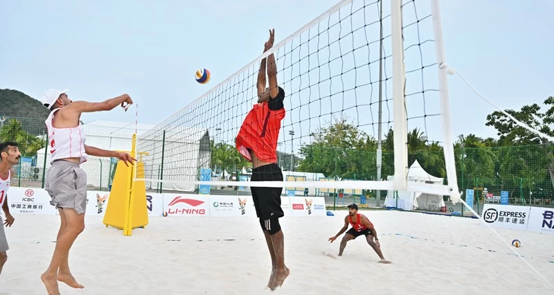 منتخباتنا الوطنية تكثف من تدريباتها قبل موعد انطلاق دورة الألعاب الآسيوية بمدينة سانيا