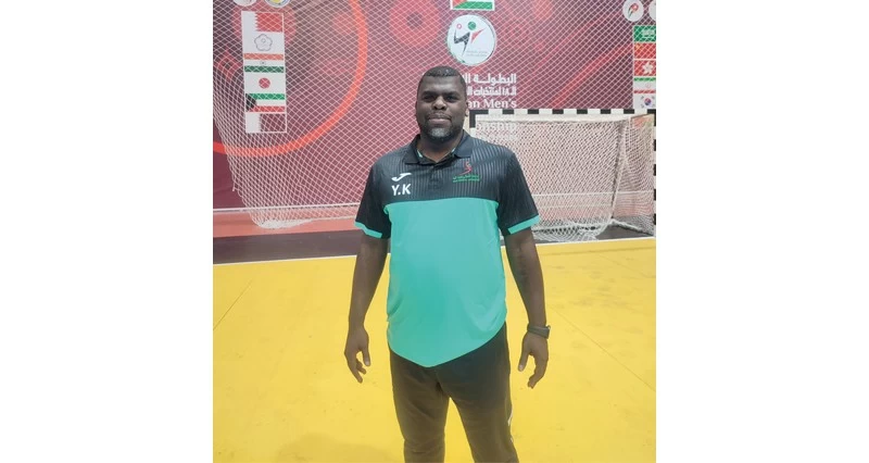 المعشري يختار 30 لاعبا فـي القائمة الأولية لمنتخبنا الوطني للشباب لكرة اليد للصالات