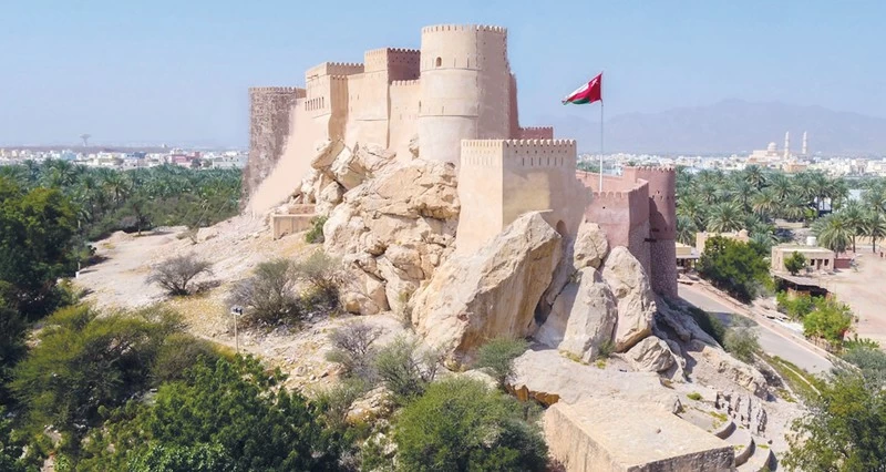 سلطنة عمان تشارك دول العالم فـي الاحتفاء باليوم العالمي للتراث