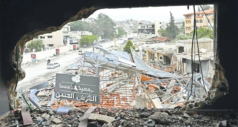 مقتل جندي إسرائيلي فـي لبنان وتدمير منازل فـي بنت جبيل