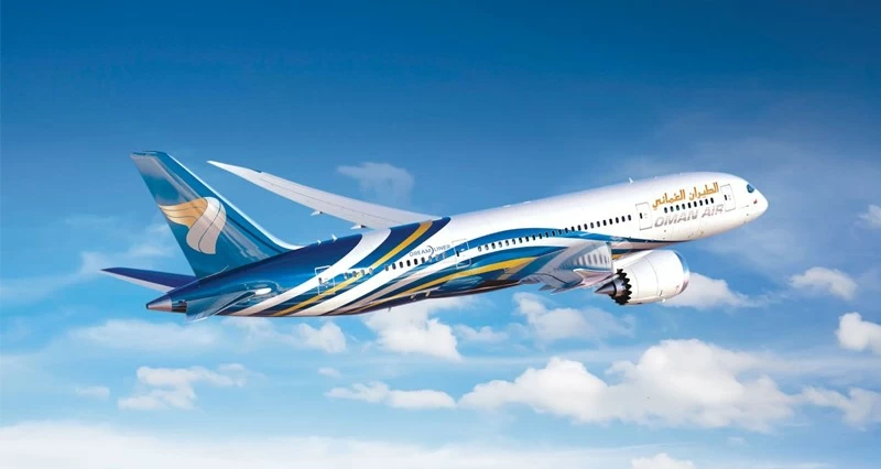 الطيران العماني يعزز باقات الدرجة السياحية بزيادة الأمتعة لعدد من الوجهات
