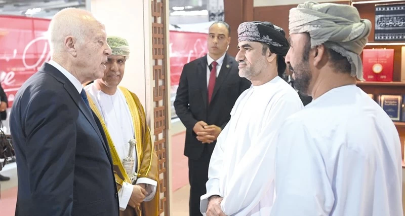 سلطنة عمان تشارك فـي معرض تونس الدولي للكتاب